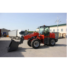 Телескопический погрузчик Redstar TL2500G